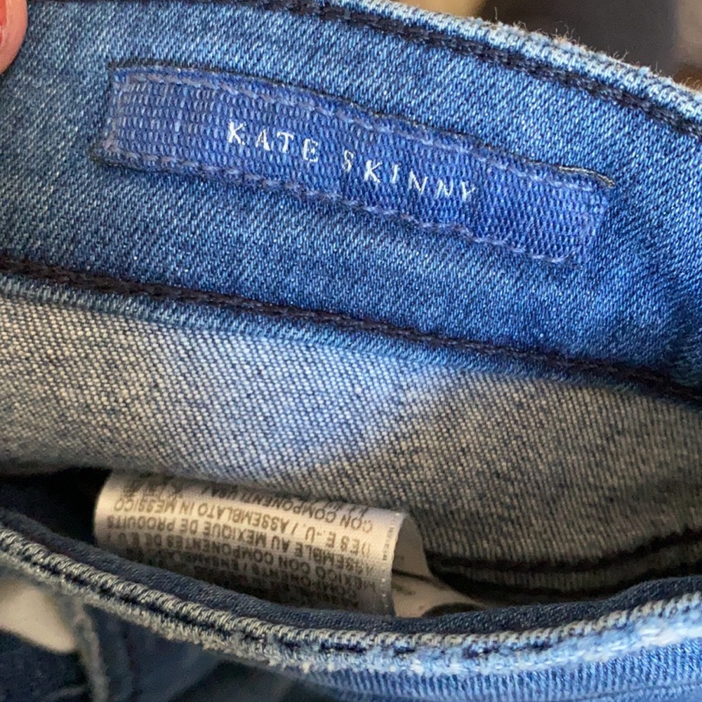 GUESS | Jeans - Picture 6 of 6